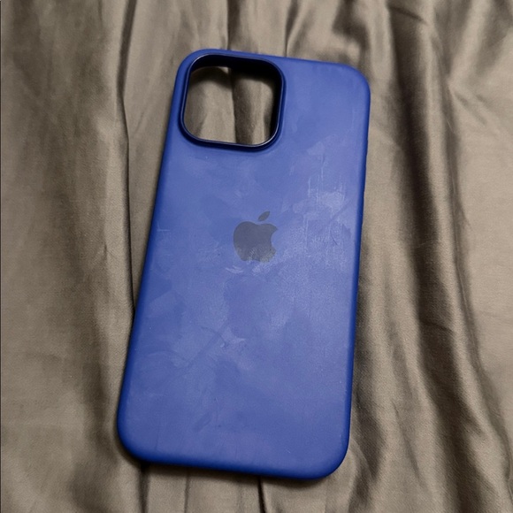 Apple iPhone 16 Pro Max Case in Vibrant Blue - Picture 1 of 1